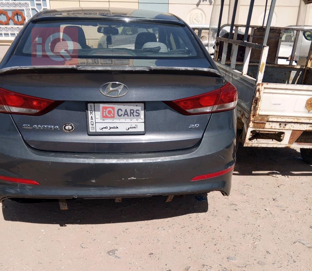 هیوندای ئەلەنترا